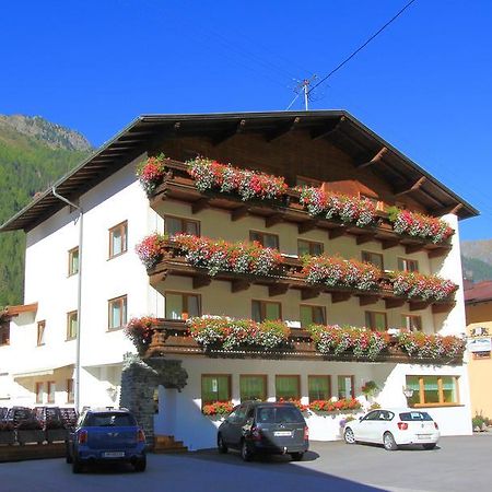 Hotel Pension St. Leonhard St. Leonhard im Pitztal Exterior foto