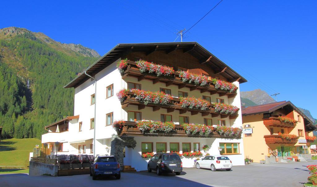 Hotel Pension St. Leonhard St. Leonhard im Pitztal Exterior foto